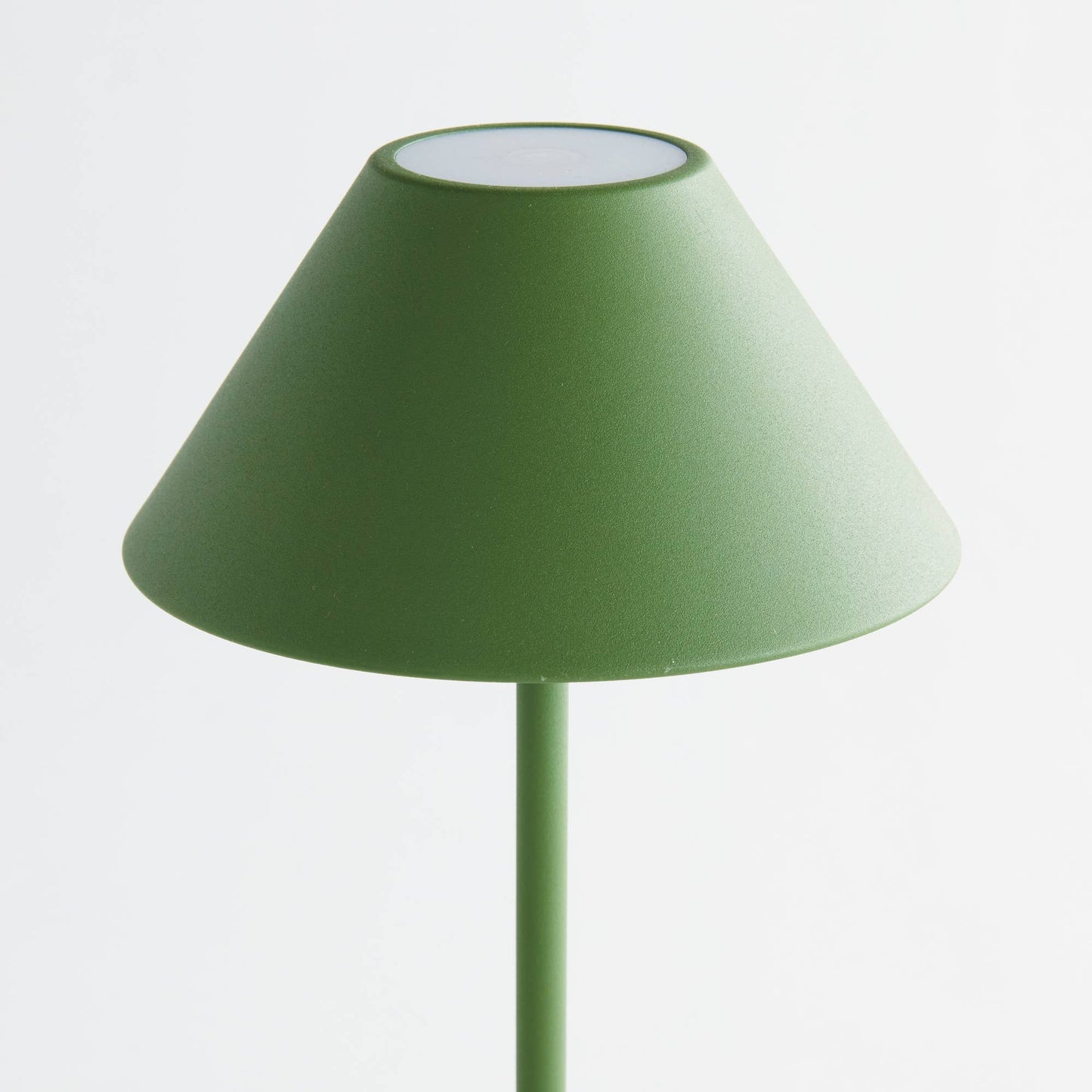 Cordless Portable LED Lamp, Metal Shade, 14", Green