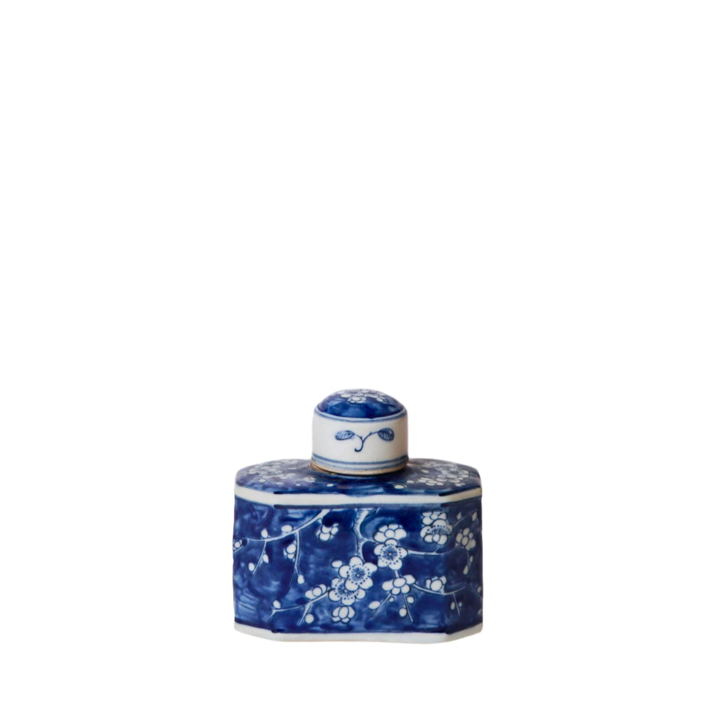 Blue and White Porcelain Plum Blossom Lidded Caddy