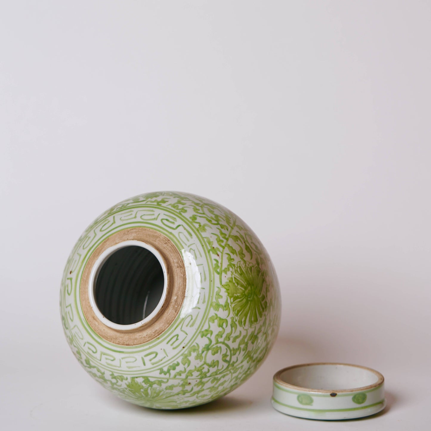 Scrolling Chrysanthemum Green and White Porcelain Jar