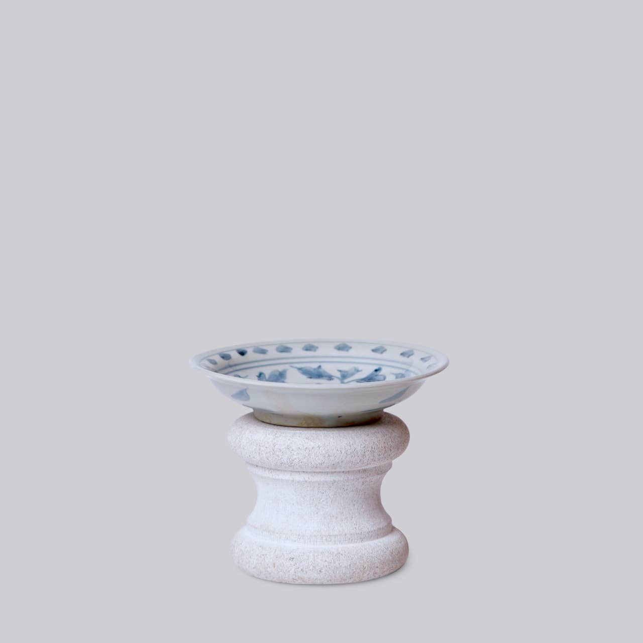 Small Blue and White Porcelain Peony Dish