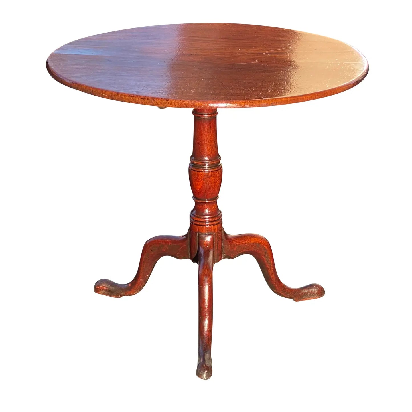 Late 18th Century Antique South Carolina Queen Anne Walnut Tilt Top Table on Snake Legs